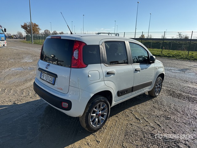 2018 Fiat Panda Automobile - Voiture: photos 3 2018 Fiat Panda Automobile - Voiture: photos 3