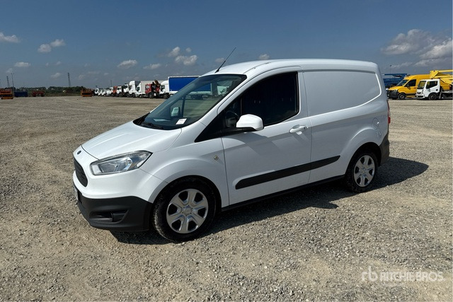 2018 Ford Transit Courier Autocarro furgonato - Fourgonnette: photos 2 2018 Ford Transit Courier Autocarro furgonato - Fourgonnette: photos 2
