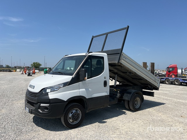 2019 Iveco Daily 35C12 Dump Truck: Light Duty - Véhicule utilitaire benne: photos 2 2019 Iveco Daily 35C12 Dump Truck: Light Duty - Véhicule utilitaire benne: photos 2