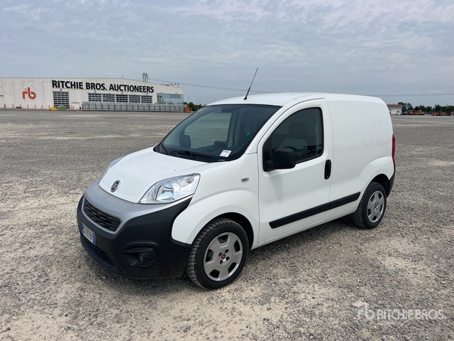 2020 Fiat Fiorino Autocarro furgonato - Fourgonnette: photos 2 2020 Fiat Fiorino Autocarro furgonato - Fourgonnette: photos 2