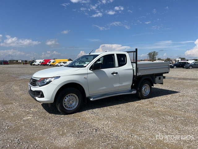 2020 Fiat Fullback 4x4 Extended Cab 2.4 154CV SX 4X4 Flatbed Truck - Fourgon plateau: photos 2 2020 Fiat Fullback 4x4 Extended Cab 2.4 154CV SX 4X4 Flatbed Truck - Fourgon plateau: photos 2