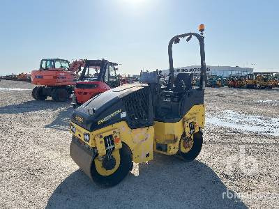 BOMAG BW100AD-5 - Rouleau compresseur: photos 2 BOMAG BW100AD-5 - Rouleau compresseur: photos 2