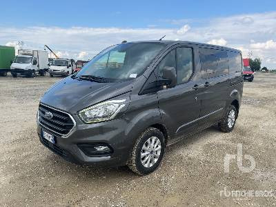 FORD TRANSIT CUSTOM 300 L1H1 TIT 2.0 ECOBLUE ... - Camion fourgon: photos 1 FORD TRANSIT CUSTOM 300 L1H1 TIT 2.0 ECOBLUE ... - Camion fourgon: photos 1