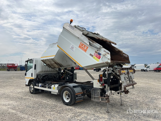 Isuzu P75 Autocarro per rifiuti - Benne à ordures ménagères: photos 3 Isuzu P75 Autocarro per rifiuti - Benne à ordures ménagères: photos 3