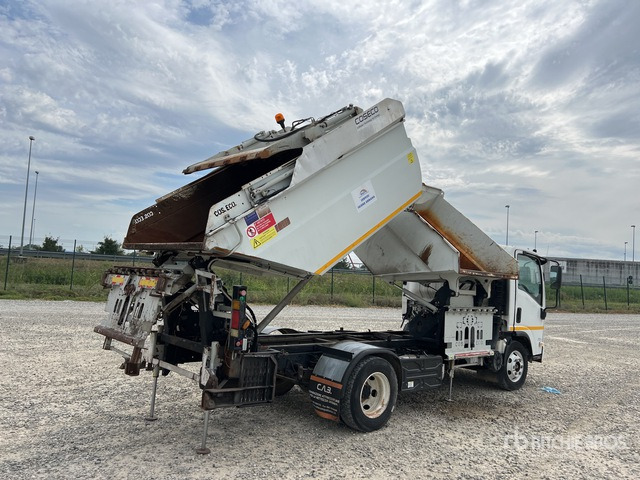 Isuzu P75 Autocarro per rifiuti - Benne à ordures ménagères: photos 4 Isuzu P75 Autocarro per rifiuti - Benne à ordures ménagères: photos 4