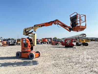 JLG E300 AJP Electric - Nacelle articulée: photos 4 JLG E300 AJP Electric - Nacelle articulée: photos 4