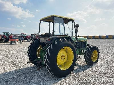 JOHN DEERE 2650 - Tracteur agricole: photos 3 JOHN DEERE 2650 - Tracteur agricole: photos 3