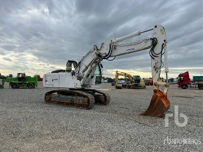 LIEBHERR R924C HDSL - Pelle sur chenille: photos 4 LIEBHERR R924C HDSL - Pelle sur chenille: photos 4