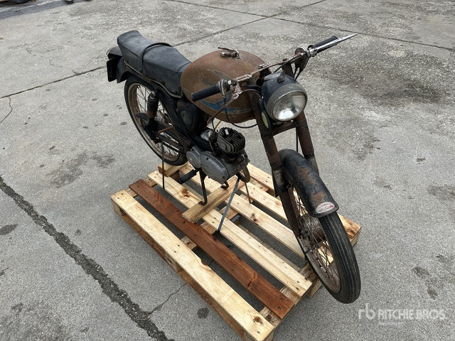 Mosquito Garelli 70 Classic Bike - Motocyclette: photos 1 Mosquito Garelli 70 Classic Bike - Motocyclette: photos 1