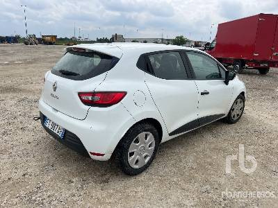 RENAULT CLIO ENERGY 1.5 DCI 75CV - Camion fourgon: photos 3 RENAULT CLIO ENERGY 1.5 DCI 75CV - Camion fourgon: photos 3