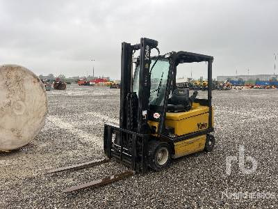 YALE ERP30ALF 3000 kg (Inoperable) - Chariot élévateur électrique: photos 2 YALE ERP30ALF 3000 kg (Inoperable) - Chariot élévateur électrique: photos 2