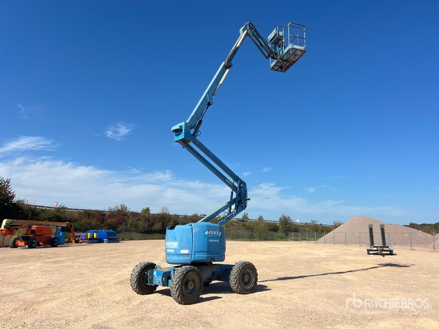 1999 Genie Z4525J 4WD Nacelle Articulee 4x4 Articulating Boom Lift - Nacelle articulée: photos 3 1999 Genie Z4525J 4WD Nacelle Articulee 4x4 Articulating Boom Lift - Nacelle articulée: photos 3