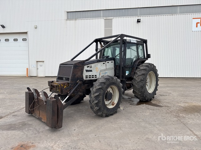 2003 Valmet 8950HI 4x4 Tracteur Agricole 4WD Tractor - Tracteur agricole: photos 2 2003 Valmet 8950HI 4x4 Tracteur Agricole 4WD Tractor - Tracteur agricole: photos 2