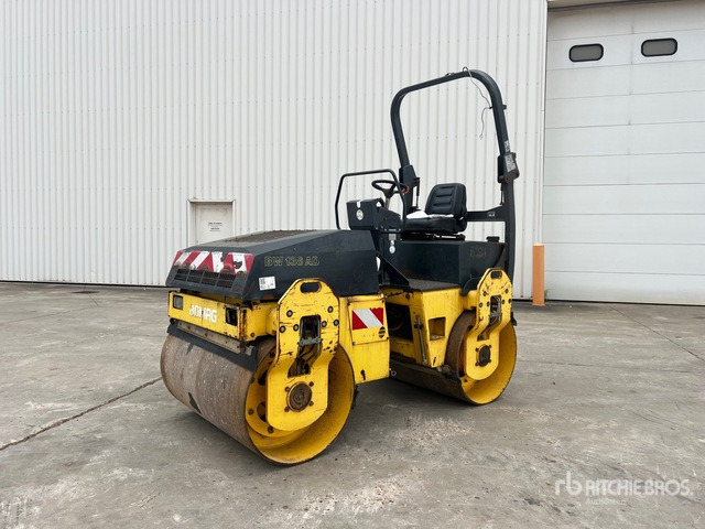 2006 Bomag BW138AD Compacteur Vibrant Tandem Double Drum Roller - Rouleau compresseur: photos 1 2006 Bomag BW138AD Compacteur Vibrant Tandem Double Drum Roller - Rouleau compresseur: photos 1