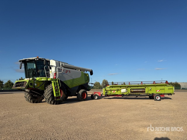 2006 Claas Lexion 570 Moissonneuse Batteuse Combine Harvester - Moissonneuse-batteuse: photos 2 2006 Claas Lexion 570 Moissonneuse Batteuse Combine Harvester - Moissonneuse-batteuse: photos 2
