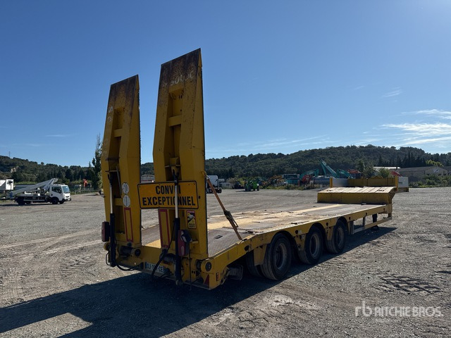 2008 Faymonville Multimax Tri/A Semi-Remorque Porte-Engin ... Lowboy Trailer - Semi-remorque surbaissé: photos 3 2008 Faymonville Multimax Tri/A Semi-Remorque Porte-Engin ... Lowboy Trailer - Semi-remorque surbaissé: photos 3