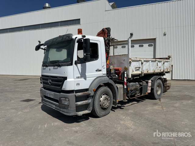2008 Mercedes Axor 1833 2008 Palfinger PK15500 6100 kg ... Dump Truck with Crane - Broyeur/ Épareuse: photos 1 2008 Mercedes Axor 1833 2008 Palfinger PK15500 6100 kg ... Dump Truck with Crane - Broyeur/ Épareuse: photos 1