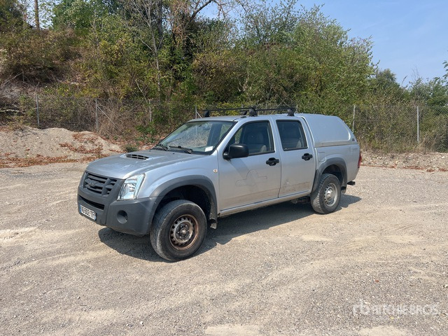 2009 Isuzu D-Max 4x4 Pickup - Pick-up: photos 1 2009 Isuzu D-Max 4x4 Pickup - Pick-up: photos 1