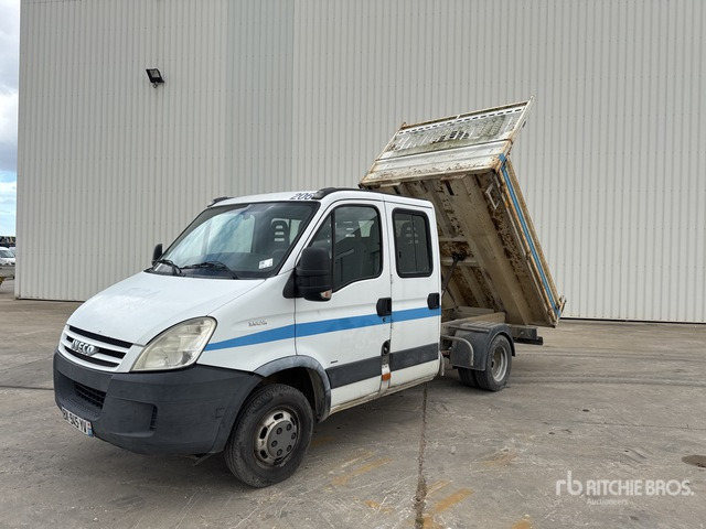 2009 Iveco Daily 35C12 Camion Benne S/A Dump Truck - Véhicule utilitaire benne, Utilitaire double cabine: photos 1 2009 Iveco Daily 35C12 Camion Benne S/A Dump Truck - Véhicule utilitaire benne, Utilitaire double cabine: photos 1