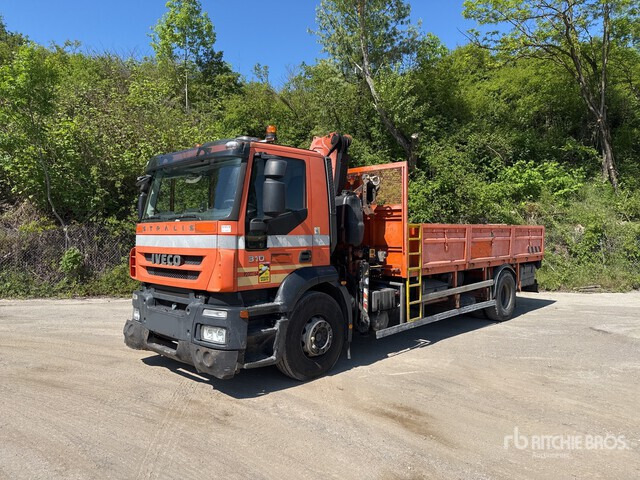 2009 Iveco Stralis 310 2009 Fassi F130A21 on 4x2 Camio ... Flatbed Truck with Crane - Camion plateau, Camion grue: photos 2 2009 Iveco Stralis 310 2009 Fassi F130A21 on 4x2 Camio ... Flatbed Truck with Crane - Camion plateau, Camion grue: photos 2