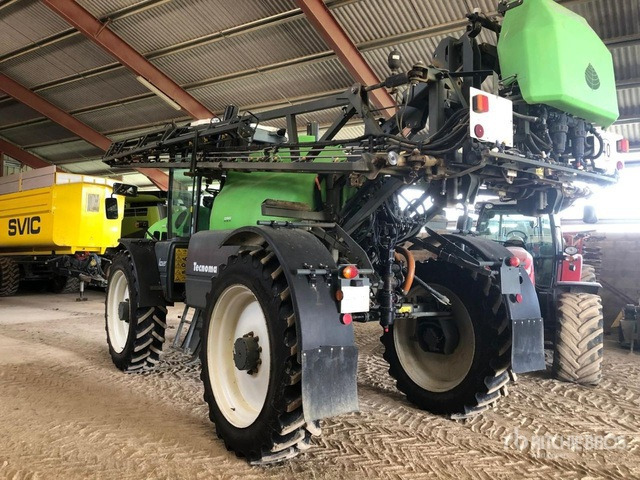 2009 Tecnoma LASER TR 3240 30 m 4x4 High Clearance Self-Propelled Sprayer - Pulvé automoteur: photos 2 2009 Tecnoma LASER TR 3240 30 m 4x4 High Clearance Self-Propelled Sprayer - Pulvé automoteur: photos 2