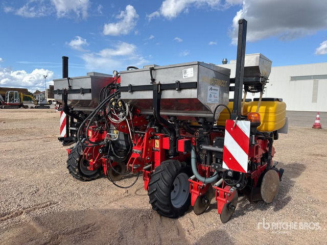 2012 Matermacc MS 8130 6 Row Semoir Monograine 6 Rangs Planter - Semoir monograine: photos 4 2012 Matermacc MS 8130 6 Row Semoir Monograine 6 Rangs Planter - Semoir monograine: photos 4