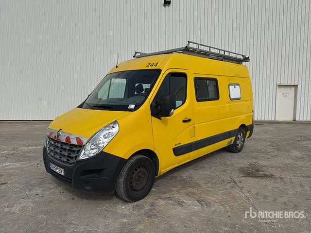2012 Renault Master dCi125 Vehicule Utilitaire Cargo Van - Fourgon utilitaire, Utilitaire double cabine: photos 2 2012 Renault Master dCi125 Vehicule Utilitaire Cargo Van - Fourgon utilitaire, Utilitaire double cabine: photos 2