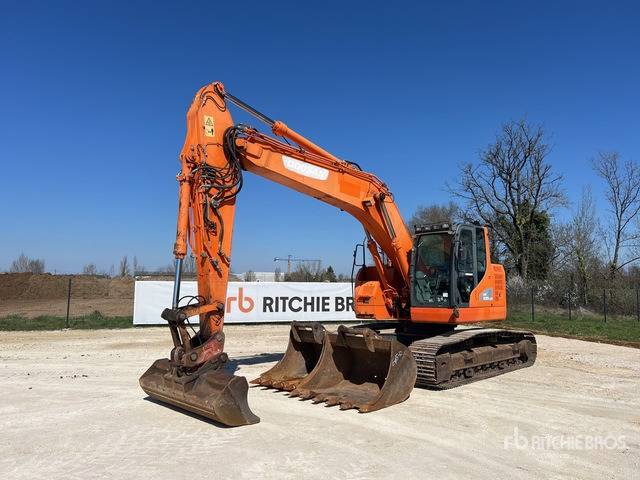 2014 Doosan DX235 LCR Pelle Sur Chenilles Tracked Excavator - Pelle sur chenille: photos 2 2014 Doosan DX235 LCR Pelle Sur Chenilles Tracked Excavator - Pelle sur chenille: photos 2