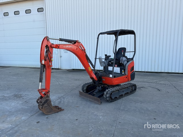2015 Kubota KX019-4 Mini-Pelle Mini Excavator: <6.6t - Mini pelle: photos 1 2015 Kubota KX019-4 Mini-Pelle Mini Excavator: <6.6t - Mini pelle: photos 1