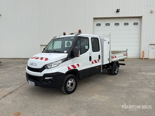 2016 Iveco 35-130 4x2 Camion Benne Dump Truck: Light Duty - Véhicule utilitaire benne: photos 2 2016 Iveco 35-130 4x2 Camion Benne Dump Truck: Light Duty - Véhicule utilitaire benne: photos 2