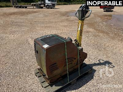 BOMAG BPR70/70D Plaque Vibrante (Inoperable) - Plaque vibrante: photos 1 BOMAG BPR70/70D Plaque Vibrante (Inoperable) - Plaque vibrante: photos 1