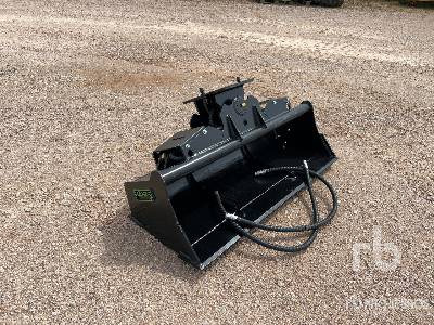 HAENER HHG3140-P45A 1390 mm Hydraulic Tilting Tilt ... - Godet pour pelle: photos 1 HAENER HHG3140-P45A 1390 mm Hydraulic Tilting Tilt ... - Godet pour pelle: photos 1