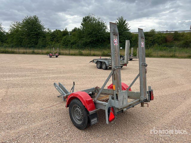 Hubiere H211T Equipment Trailer - Remorque porte-engin surbaissée: photos 3 Hubiere H211T Equipment Trailer - Remorque porte-engin surbaissée: photos 3