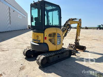KOMATSU PC26MR-3 Mini-Pelle - Mini pelle: photos 4 KOMATSU PC26MR-3 Mini-Pelle - Mini pelle: photos 4