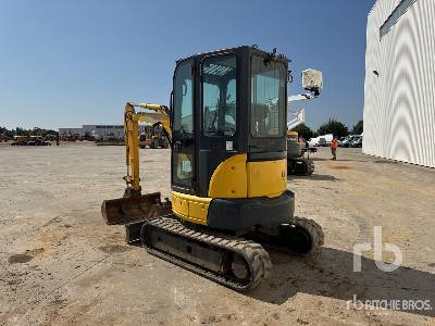 KOMATSU PC26MR-3 Mini-Pelle - Mini pelle: photos 3 KOMATSU PC26MR-3 Mini-Pelle - Mini pelle: photos 3