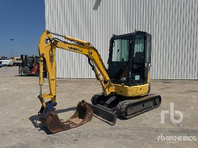 KOMATSU PC26MR-3 Mini-Pelle - Mini pelle: photos 1 KOMATSU PC26MR-3 Mini-Pelle - Mini pelle: photos 1