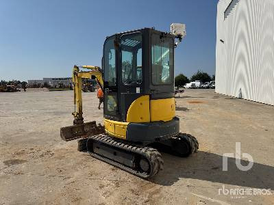 KOMATSU PC26MR-3 Mini-Pelle - Mini pelle: photos 2 KOMATSU PC26MR-3 Mini-Pelle - Mini pelle: photos 2