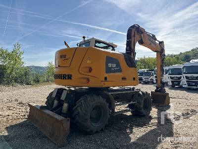 LIEBHERR A912 COMPACT Pelle Sur Pneus - Pelle sur pneus: photos 3 LIEBHERR A912 COMPACT Pelle Sur Pneus - Pelle sur pneus: photos 3