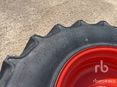 MITAS 420/85R28 136 B Qte De 2 Pneus Qty Of 2 - Pneu: photos 2 MITAS 420/85R28 136 B Qte De 2 Pneus Qty Of 2 - Pneu: photos 2