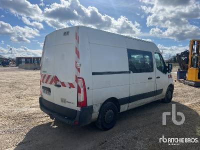 RENAULT MASTER DCI 125 - Fourgon utilitaire: photos 3 RENAULT MASTER DCI 125 - Fourgon utilitaire: photos 3