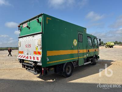 RENAULT MIDLUM 180DCI 4x2 (Inoperable) - Benne à ordures ménagères: photos 3 RENAULT MIDLUM 180DCI 4x2 (Inoperable) - Benne à ordures ménagères: photos 3