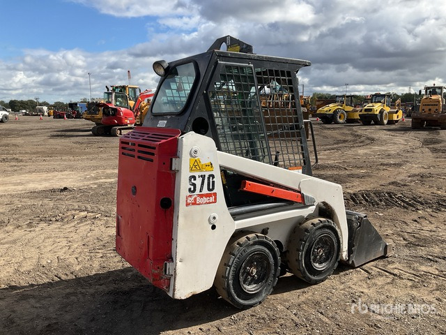 2014 Bobcat S70 Skid Steer Loader - Mini chargeuse: photos 4 2014 Bobcat S70 Skid Steer Loader - Mini chargeuse: photos 4