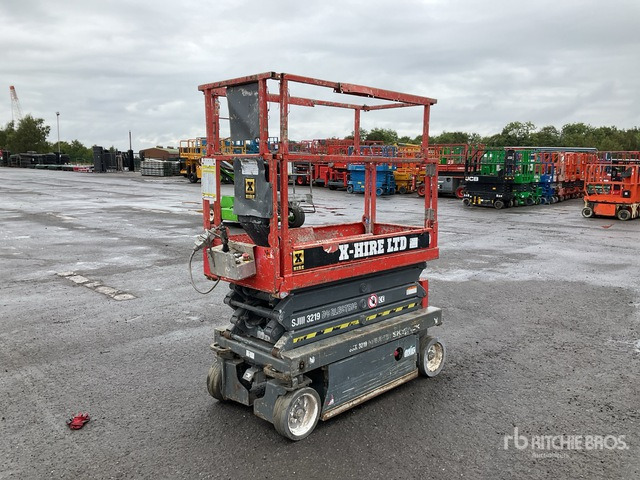 2014 Skyjack SJIII3219 Electric Scissor Lift - Nacelle ciseaux: photos 2 2014 Skyjack SJIII3219 Electric Scissor Lift - Nacelle ciseaux: photos 2