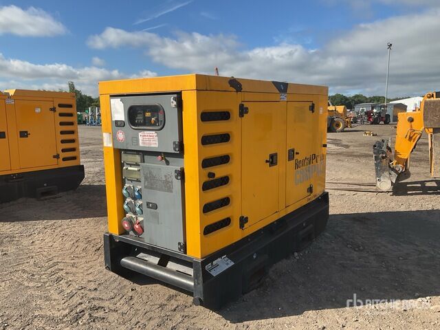2015 Sdmo R66 Skid-Mounted Generator Set - Groupe électrogène: photos 4 2015 Sdmo R66 Skid-Mounted Generator Set - Groupe électrogène: photos 4