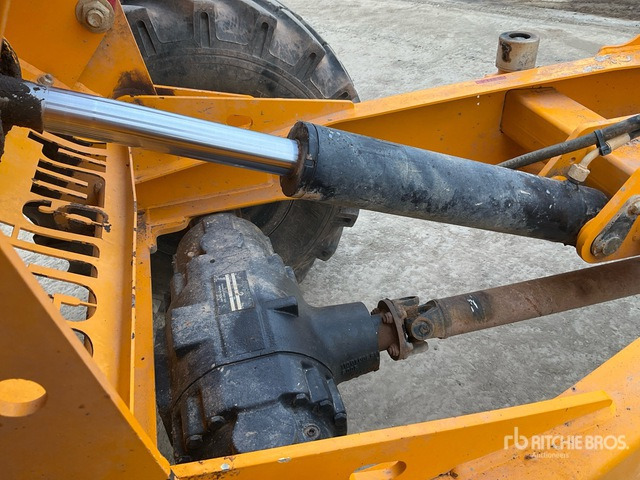 2015 Thwaites MACH581 3 ton Dumper - Tombereau: photos 5 2015 Thwaites MACH581 3 ton Dumper - Tombereau: photos 5