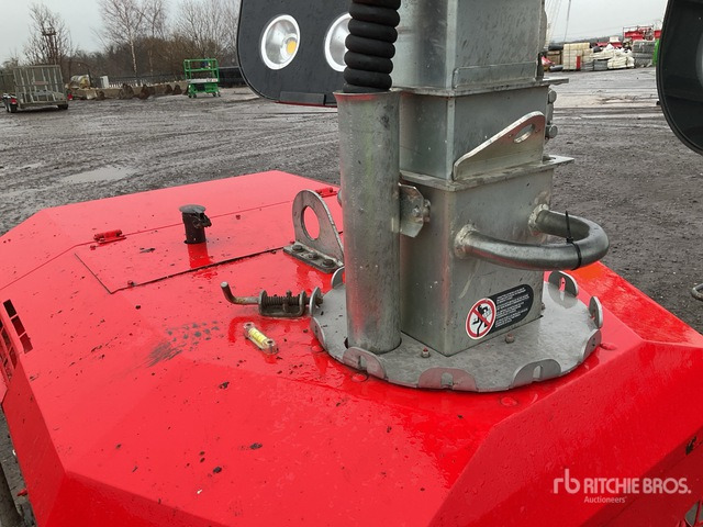 2016 Generac VB9 Drawbar Light Tower - Mat d'éclairage: photos 5 2016 Generac VB9 Drawbar Light Tower - Mat d'éclairage: photos 5