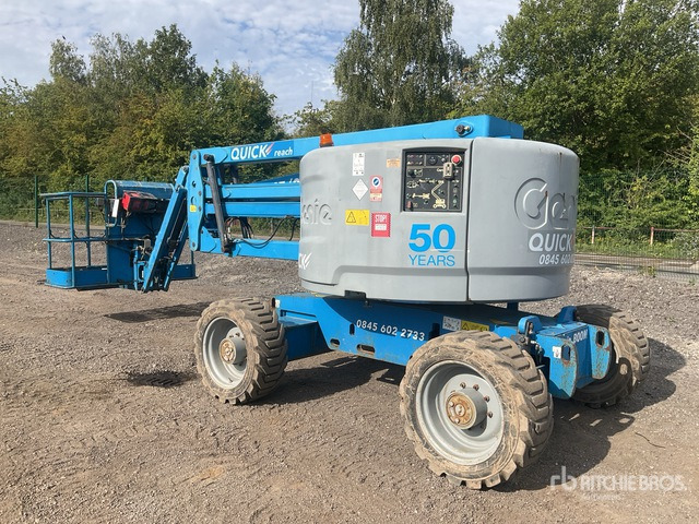 2016 Genie Z45/25J 4WD Diesel Articulating Boom Lift - Nacelle articulée: photos 4 2016 Genie Z45/25J 4WD Diesel Articulating Boom Lift - Nacelle articulée: photos 4