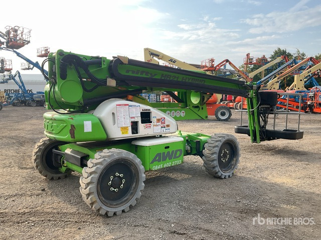 2016 Nifty HR21 4WD Hybrid Articulating Boom Lift - Nacelle articulée: photos 3 2016 Nifty HR21 4WD Hybrid Articulating Boom Lift - Nacelle articulée: photos 3