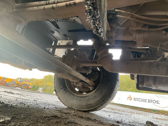 2017 DAF CF440 8x4 Tipper Truck :Misc. Truck - Camion benne: photos 5 2017 DAF CF440 8x4 Tipper Truck :Misc. Truck - Camion benne: photos 5