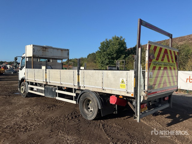 2017 DAF LF260 2017 DAF Flatbed Truck Flatbed Truck - Camion plateau: photos 4 2017 DAF LF260 2017 DAF Flatbed Truck Flatbed Truck - Camion plateau: photos 4